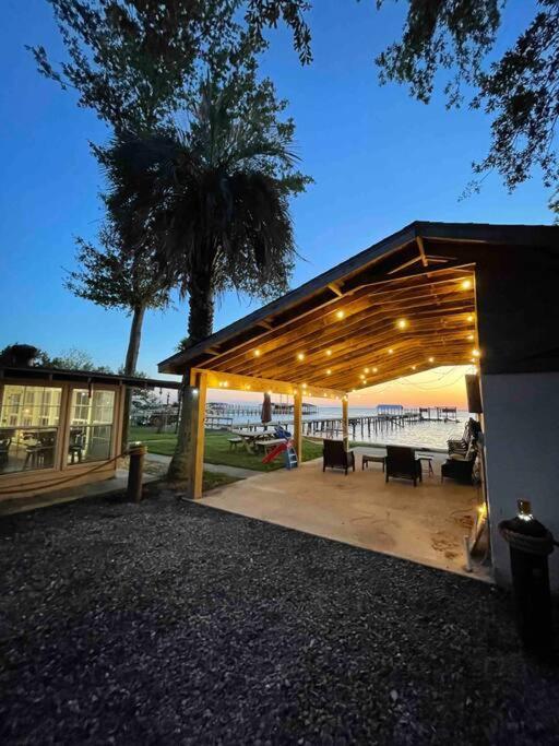 The Spotted Tail Villa Hackberry Bagian luar foto